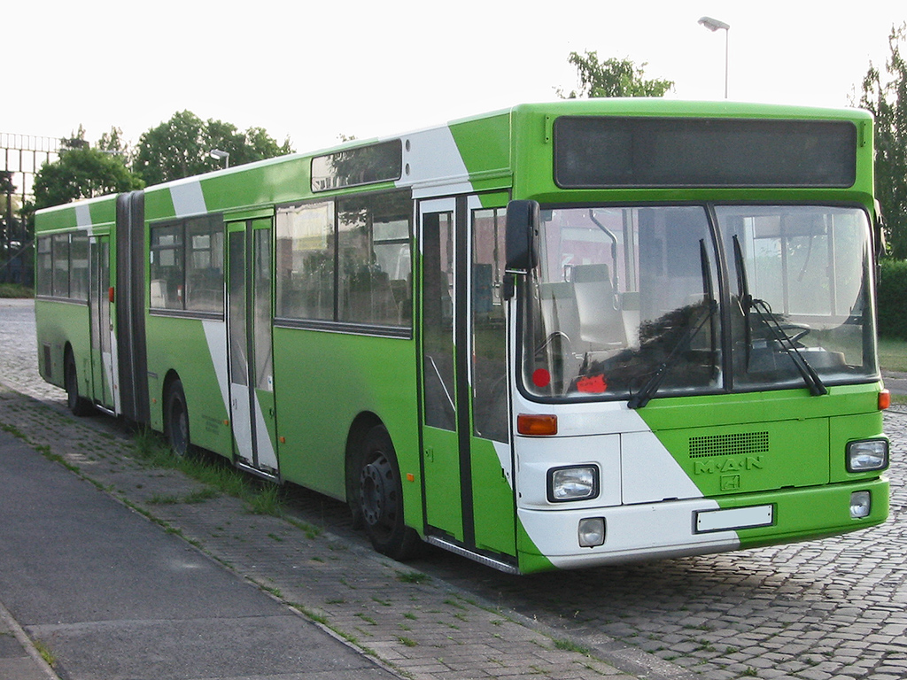 Quelle:http://commons.wikimedia.org/wiki/File:Man_bus_2_sst.jpg